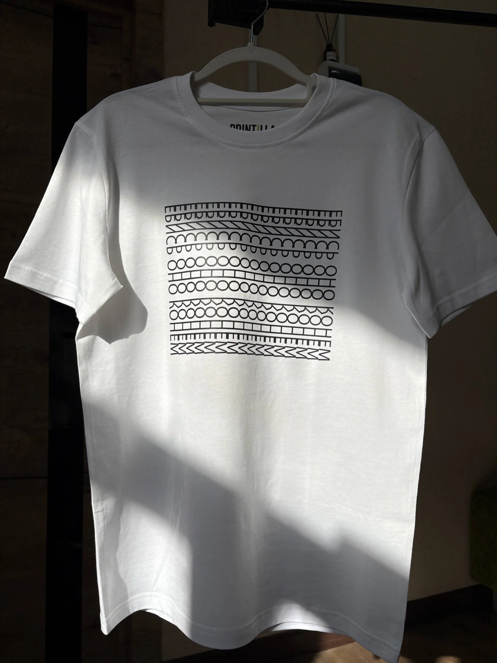 Белая футболка PRINTILLA из плотного хлопка